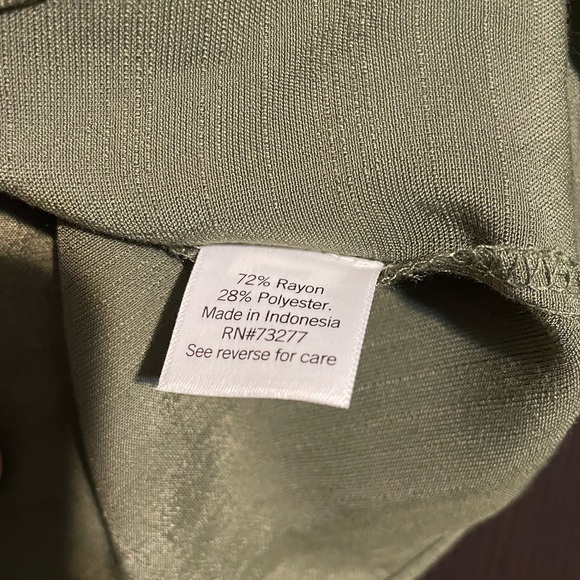 Nine West - Women’s Olive Green Button-Up Tie Front Blouse - Picture 3 of 4